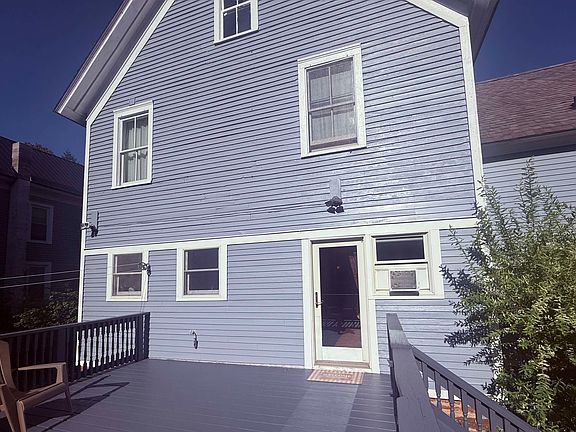 5th image of 22 Waverly St