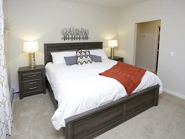 Cardinal Point Apartments — Photo 6