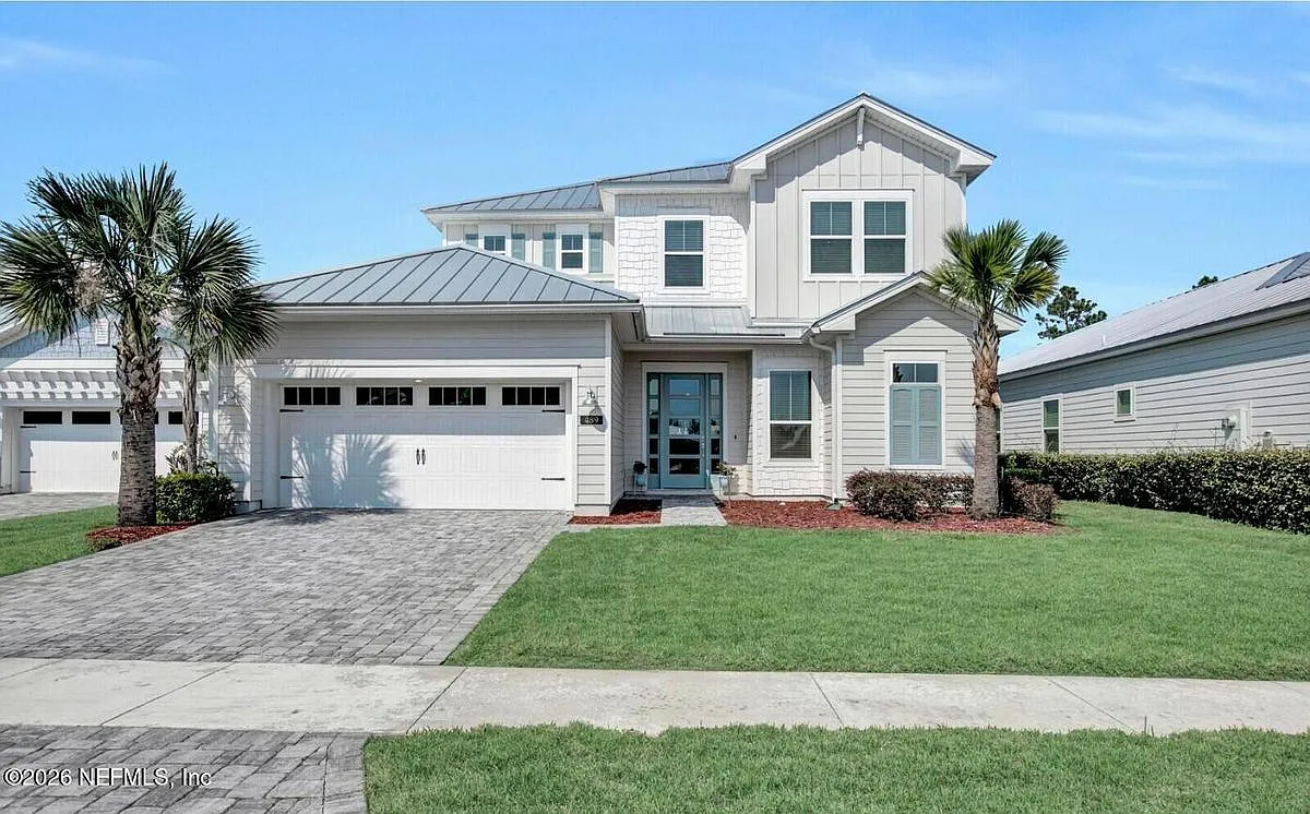 4 bed, 3.0 bath, 3385 sqft, $5,000 — Photo 1