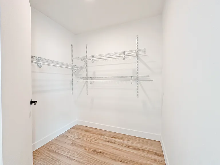 1743 Armacost Ave — Photo 71