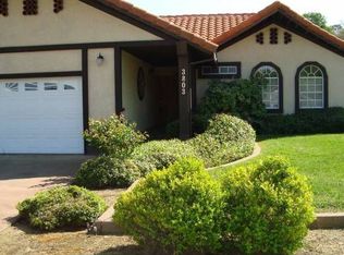 3803 Woodlawn St, Redding, CA 96001