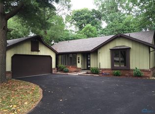 6401 Danny Ln, Maumee, OH 43537