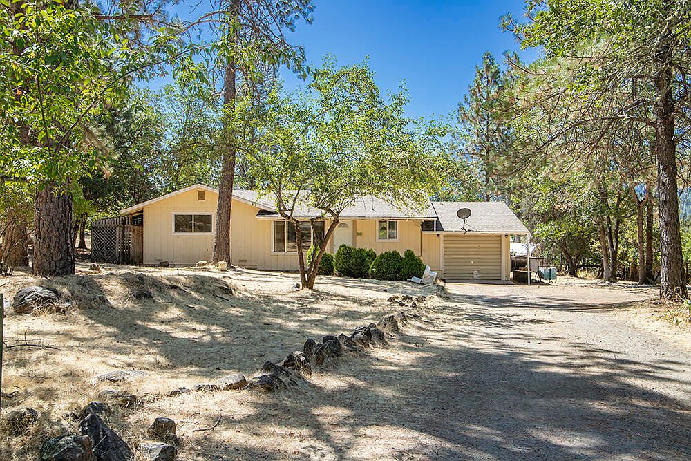 326 Debra Ln, Grants Pass, OR 97527 MLS 220169799 Zillow