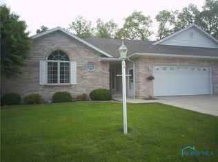 610 Chinook Dr, Defiance, OH 43512