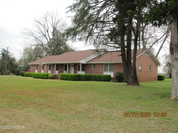 138 Bacon St, Irwinton, GA 31042