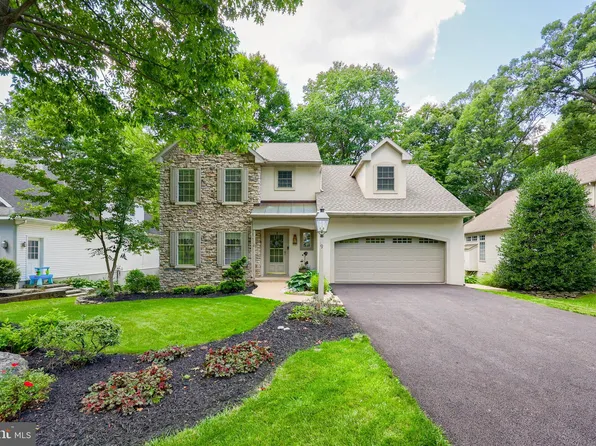 9 Sassafras Cir, Lititz, PA 17543