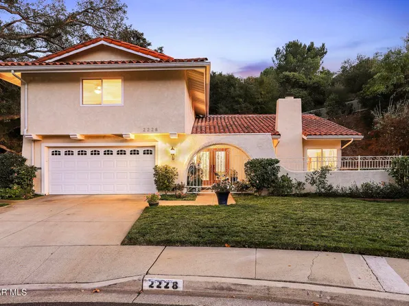 2228 Windbrook Ct, Thousand Oaks, CA 91361
