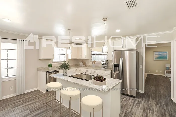 3 bed, 2.0 bath, 1834 sqft, $2,795 — Photo 3