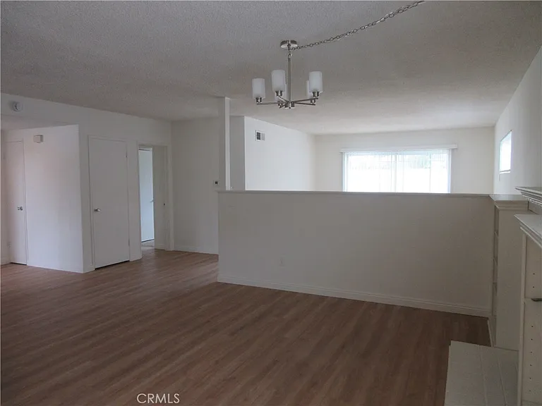 16016 Sunburst St — Photo 12