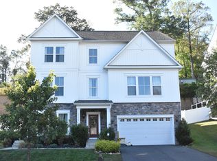 19246 Stoney Ridge Pl, Triangle, VA 22172