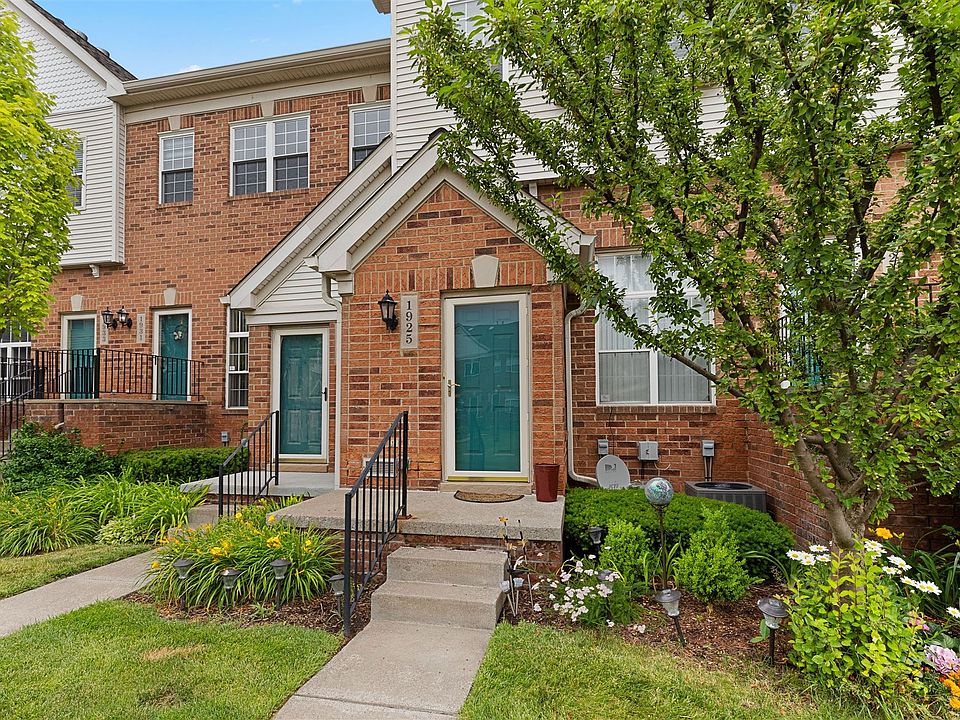 1st image of 1925 Campau Farms Cir
