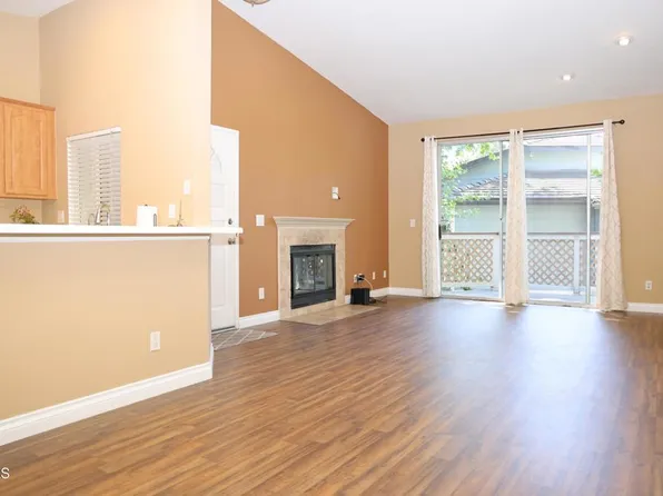 2474 Pleasant Way Unit L, Thousand Oaks, CA 91362