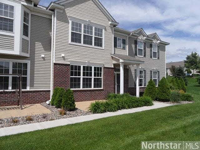 1st image of 10808 Hawthorn Trail