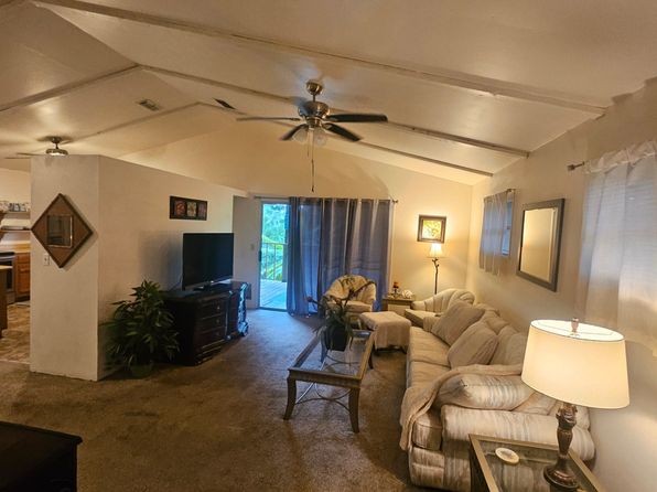 13025 Ficus Tree Ln