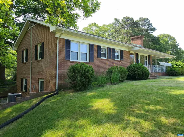 28950 N James Madison Hwy, New Canton, VA 23123