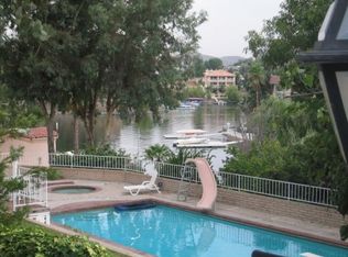 22784 Running Rabbit Ct, Canyon Lake, CA 92587