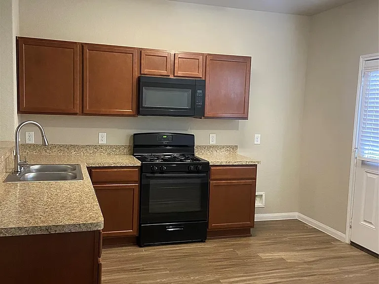18614 Cooper Ravine Way — Photo 5