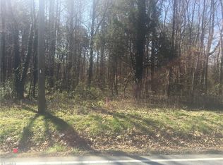 153 Air Harbor Rd, Greensboro, NC 27455