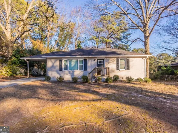 2196 Knoll Dr, Decatur, GA 30032