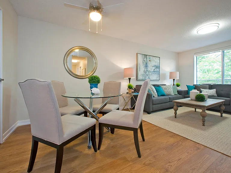 5911 Dorchester Rd — Photo 3