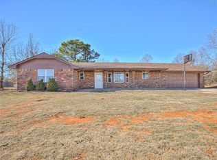 874 Cottontail Rd, Tuttle, OK 73089