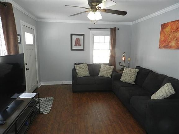 3rd image of 311 Cornell Ave