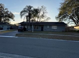 4906 Presidential St, Seffner, FL 33584