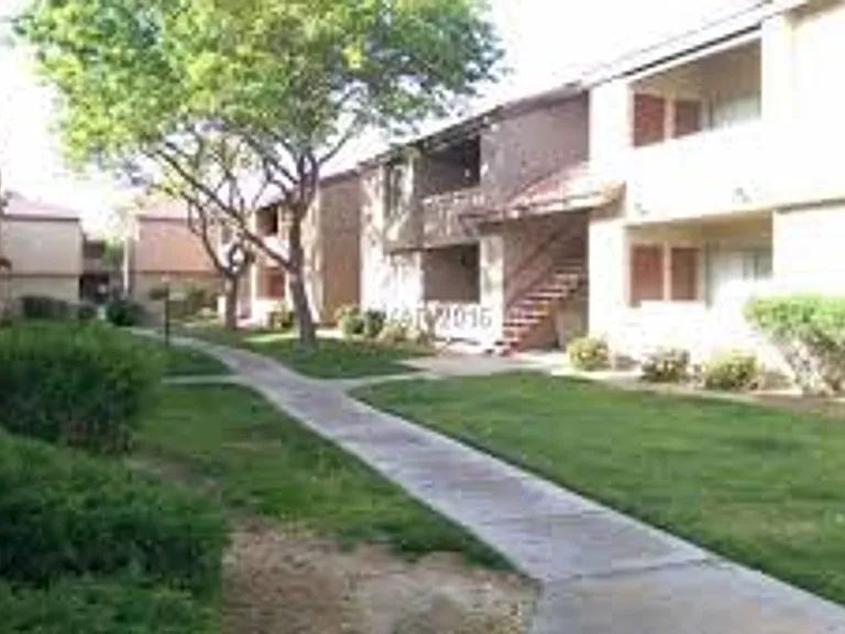 1455 E Katie Ave #C28 — Photo 21