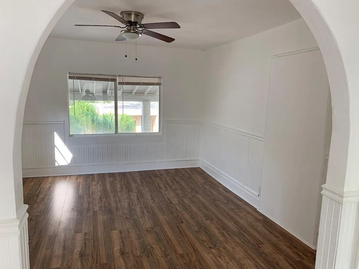 Studio, 1.0 bath, 4727 sqft, $1,300 — Photo 4
