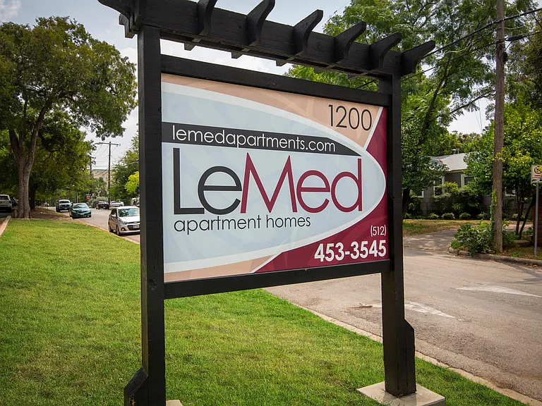 Le Med Apartments — Photo 10