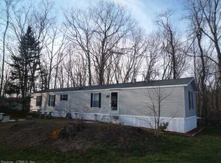 373 Chesterfield Rd, Oakdale, CT 06370