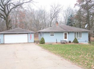 5607 Twin Lane Rd, Marshall, WI 53559