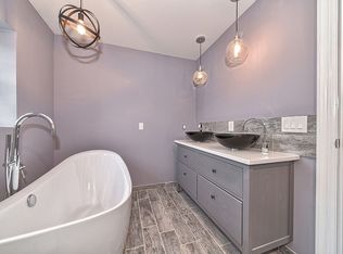 95 Maple St, Rutherford, NJ 07070