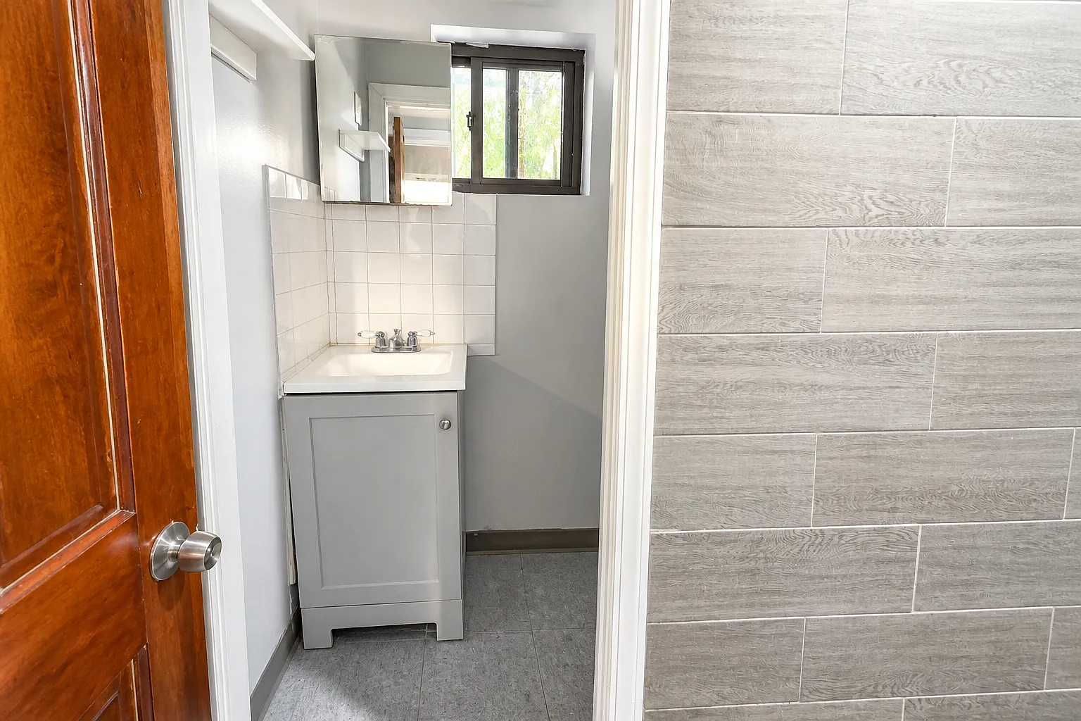 6 bed, $3,250 — Photo 2