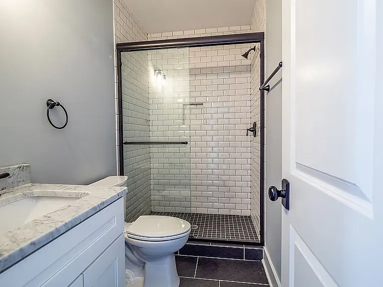 39 South St #A — Photo 11