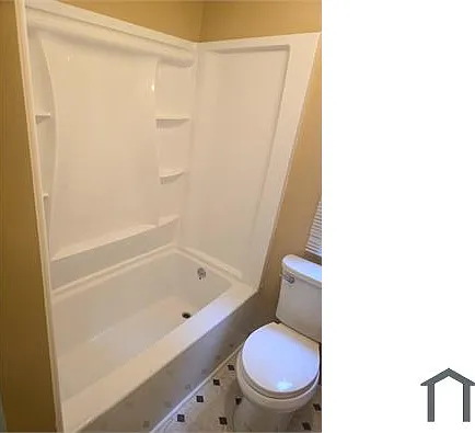 2 bed, 1300 sqft, $1,600 — Photo 2
