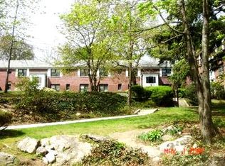 141 Cooper Dr #A, New Rochelle, NY 10801