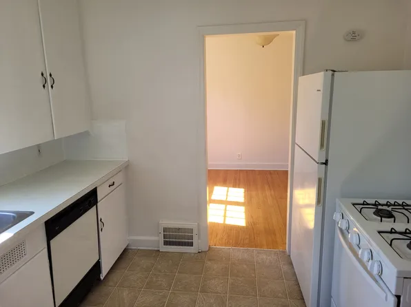 5403 Seymour Rd, Swartz Creek, MI 48473