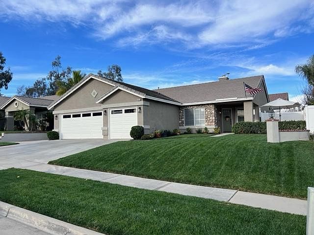 1st image of 2272 Laramie Cir
