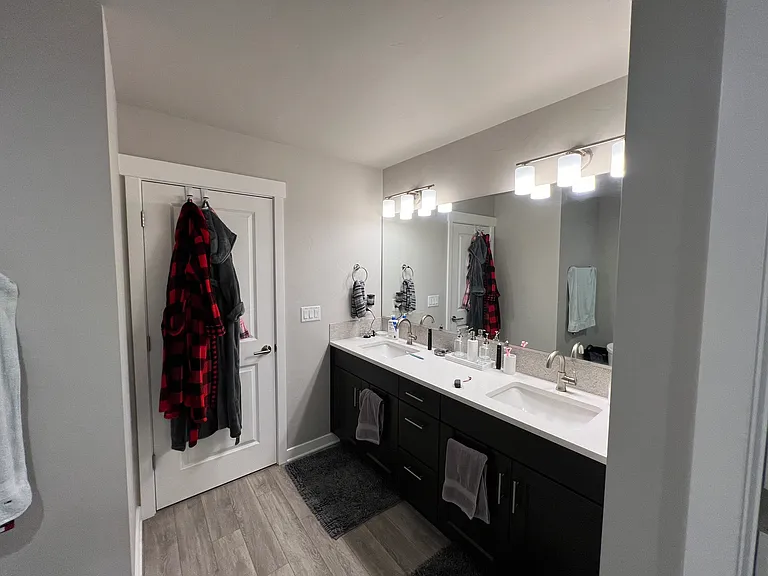 5565 SE 80th Ave — Photo 16