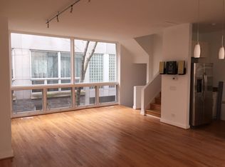 665 N Sangamon St, Chicago, IL 60642