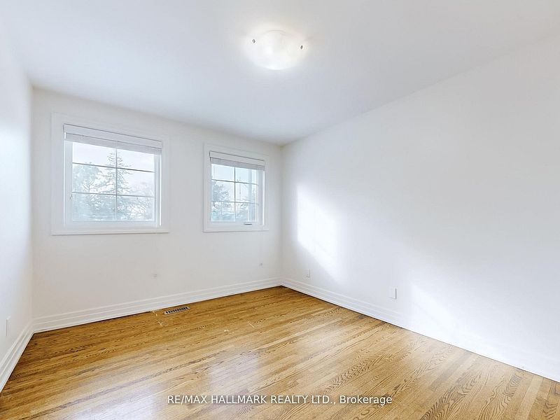 Toronto House for rent - 5 Bedrooms — photo 21