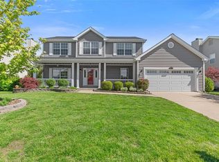 7389 Little Oaks Dr, O'Fallon, MO