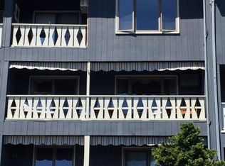 5 Hillside Ct E, Highlands, NJ 07732