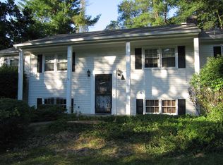 67 King George Rd, Poughkeepsie, NY 12603