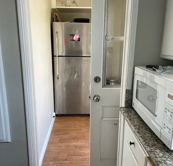 8113 Stewart Ave — Photo 9