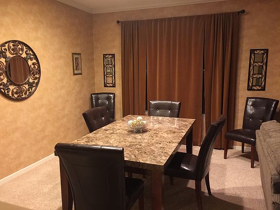 Formal Dining