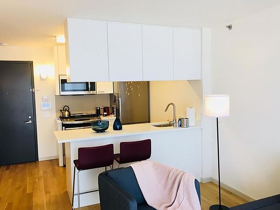 5th image of 448 W 167th St APT 7C