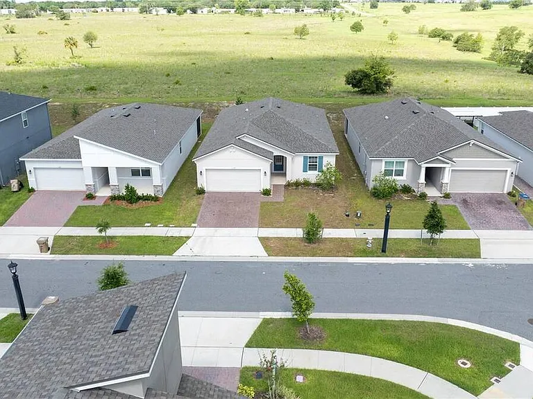 1194 Boardwalk Pl — Photo 14