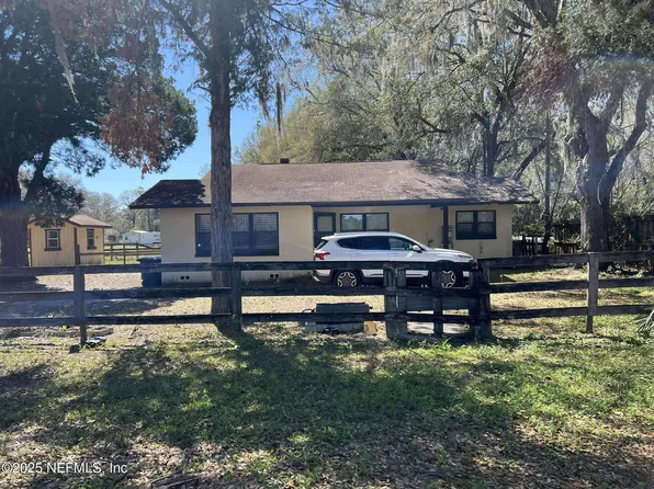 373 E PENIEL Road, Palatka, FL 32177